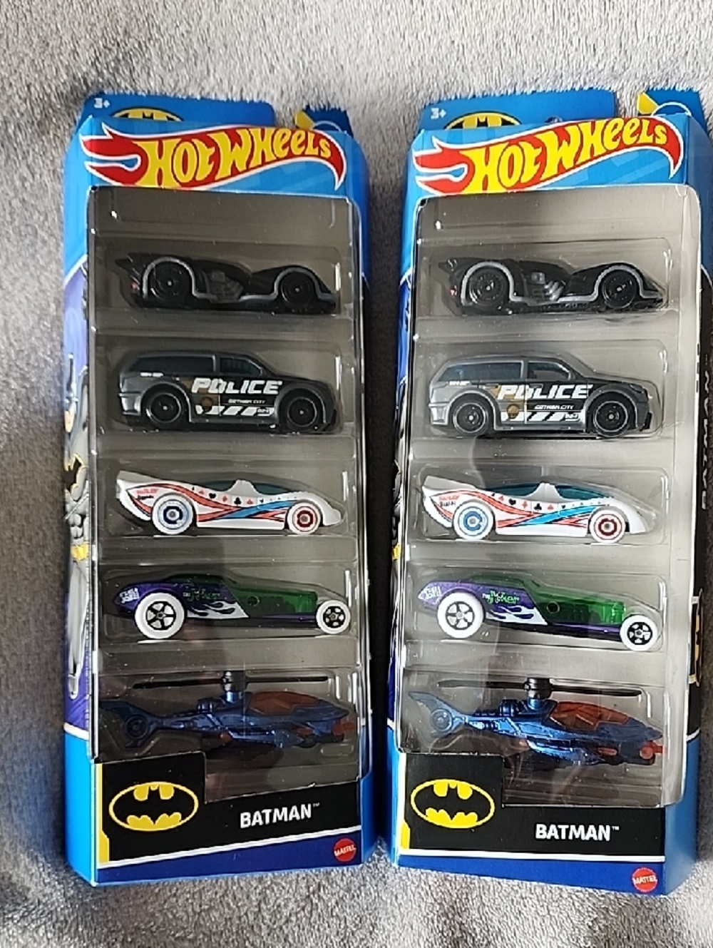 2 Pcs Batman 5-Car Pack - Black, White, Blue, Green, Purple